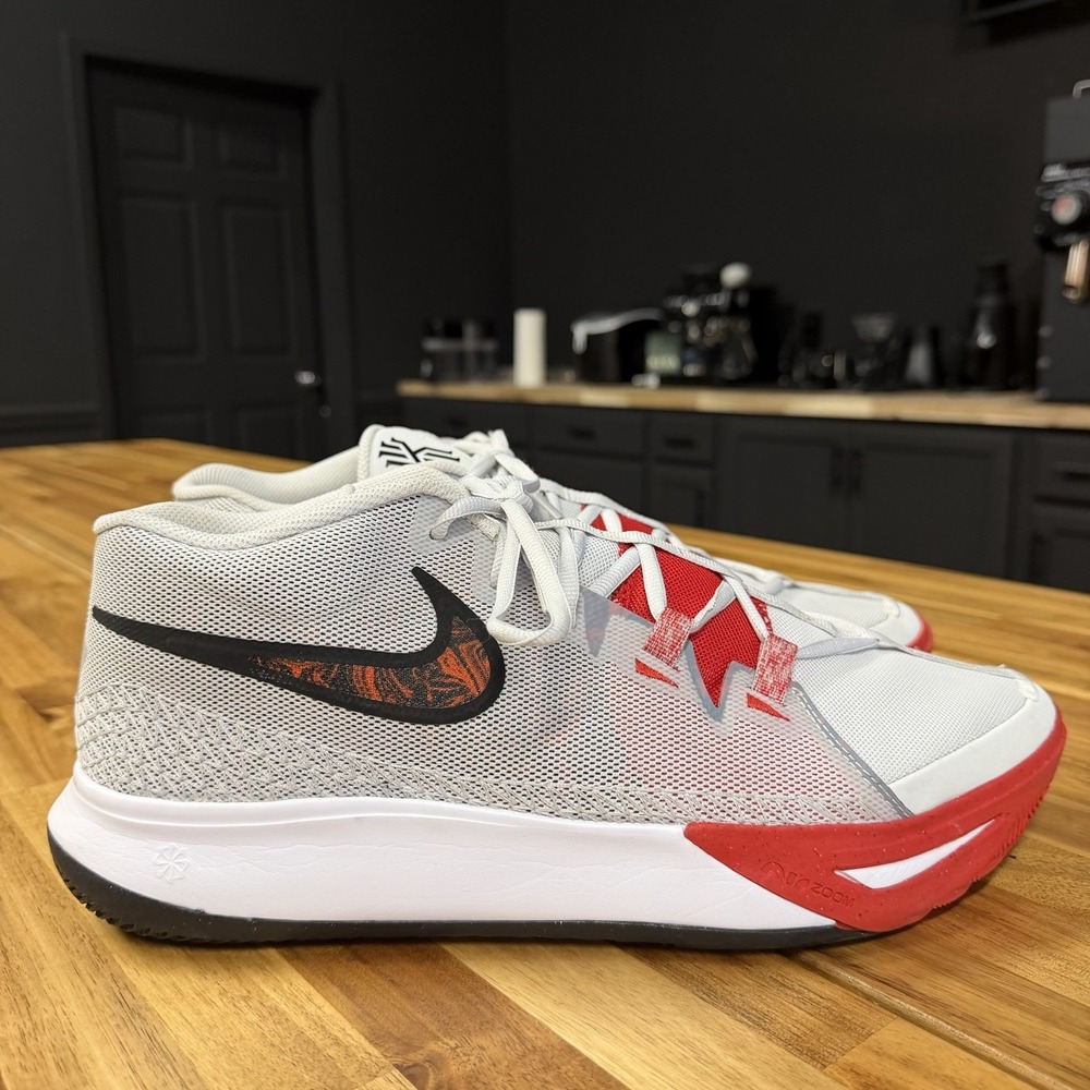 Nike Kyrie Flytrap 6 Shoes Mens Size 13 Gray Red Basketball Sneakers DM1125-002